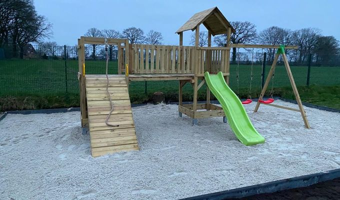 Der Spielplatz ist fertig!